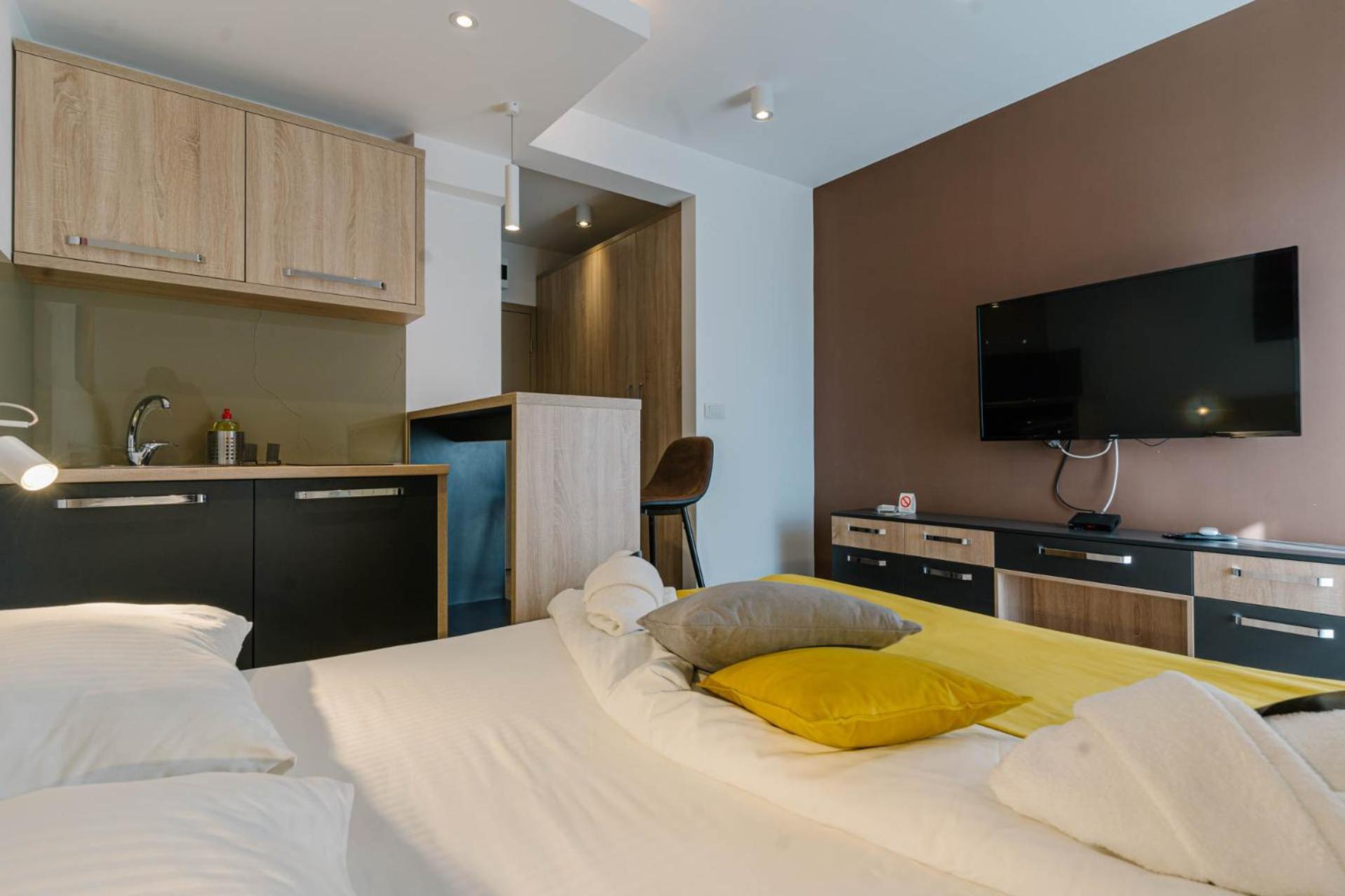 Nar Royalton Accommodation Nis Room photo