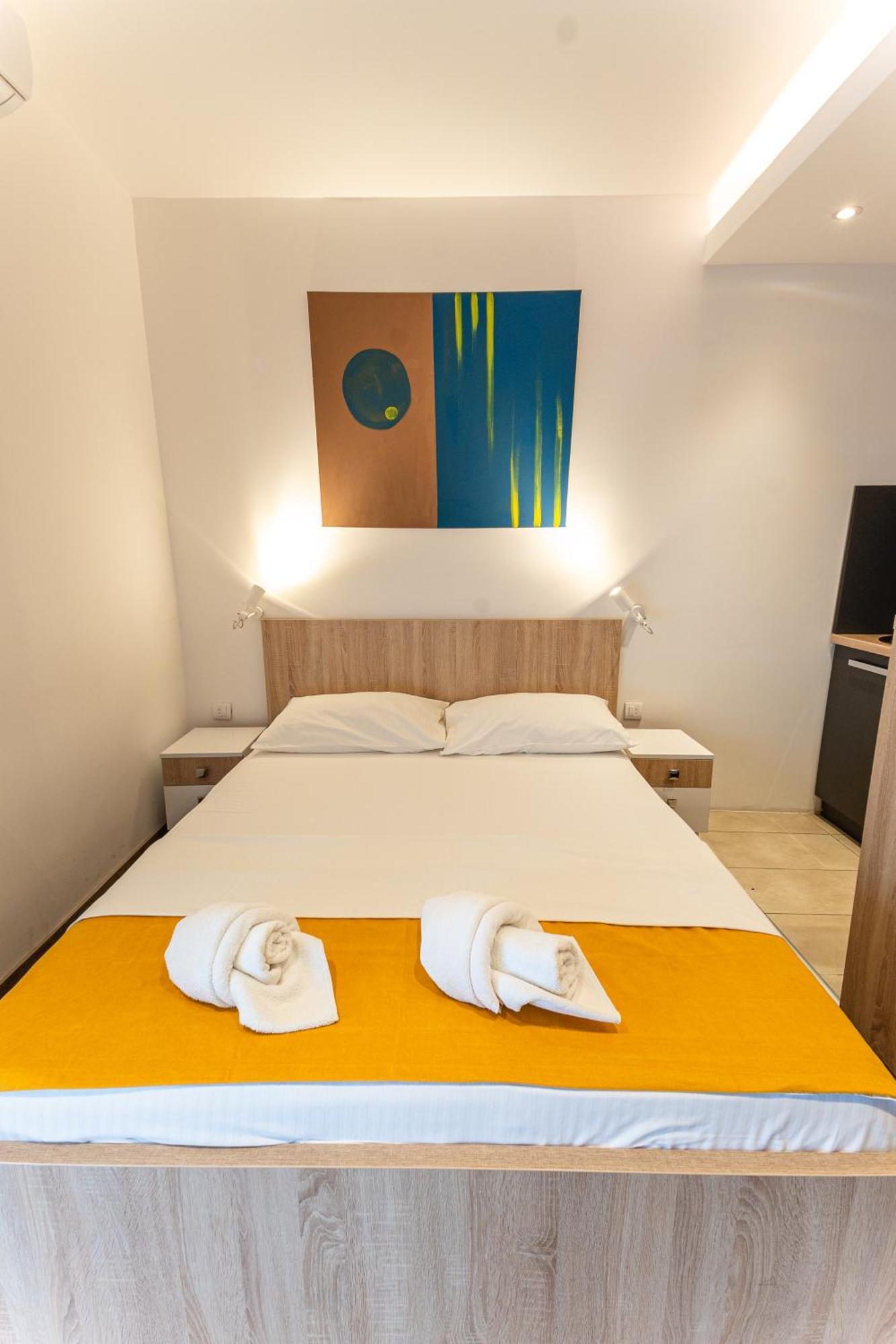 Nar Royalton Accommodation Nis Room photo